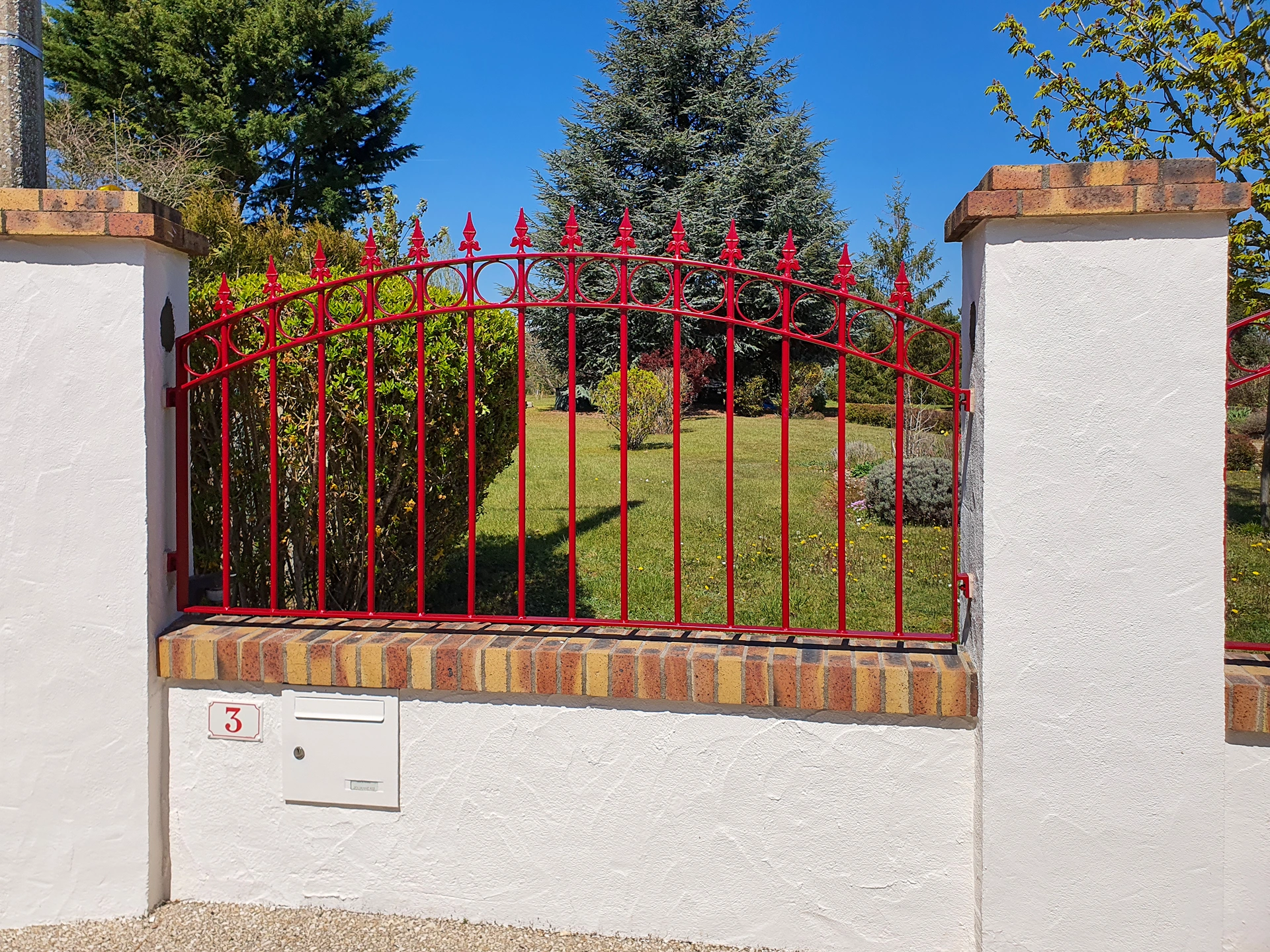 SJ Menuiserie-Métallerie Hacult - Menuisier et métallier dans l'Eure, l'Eure-et-Loir, et les Yvelines