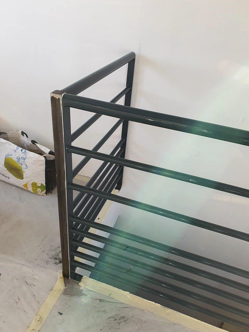 Garde-corps métallique : la solution élégante et sécurisée pour votre maison