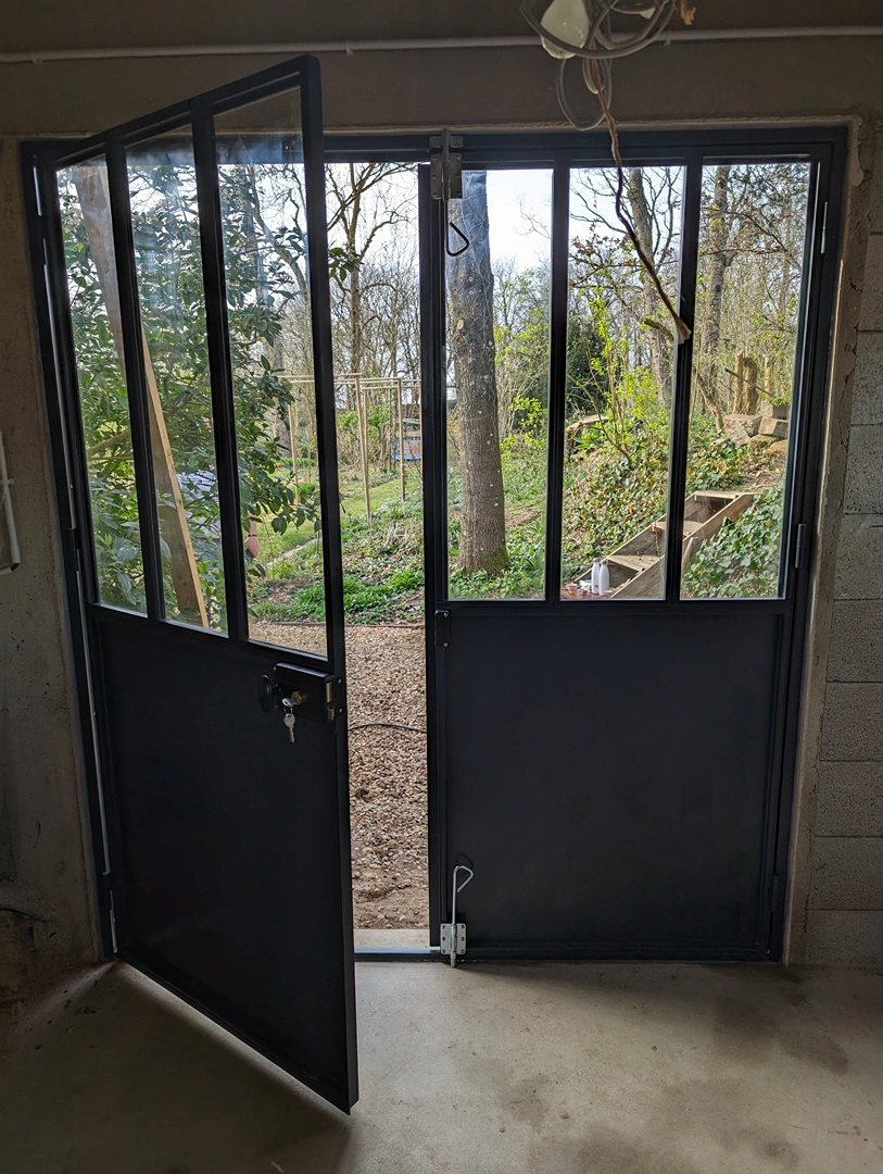 SJ Menuiserie-Métallerie Hacult - Menuisier et métallier dans l'Eure, l'Eure-et-Loir, et les Yvelines