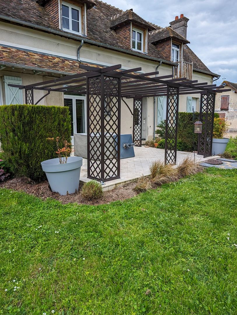 Ferronnerie d’art : comment restaurer ou créer des pièces uniques pour votre maison